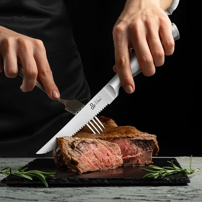 DDF iohEF Steak Knife Set, 8 Piece Steak Knife, High Carbon Japanese Stainless Steel Serrated Steak Knives